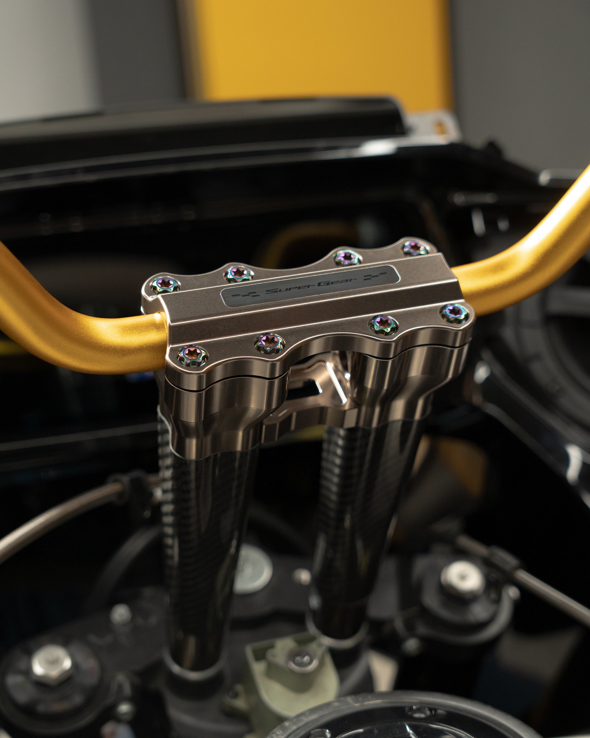RF7 handlebar riser installed on a 2024 Harley-Davidson CVO Road Glide ST FLTRXSTSE performance bagger.