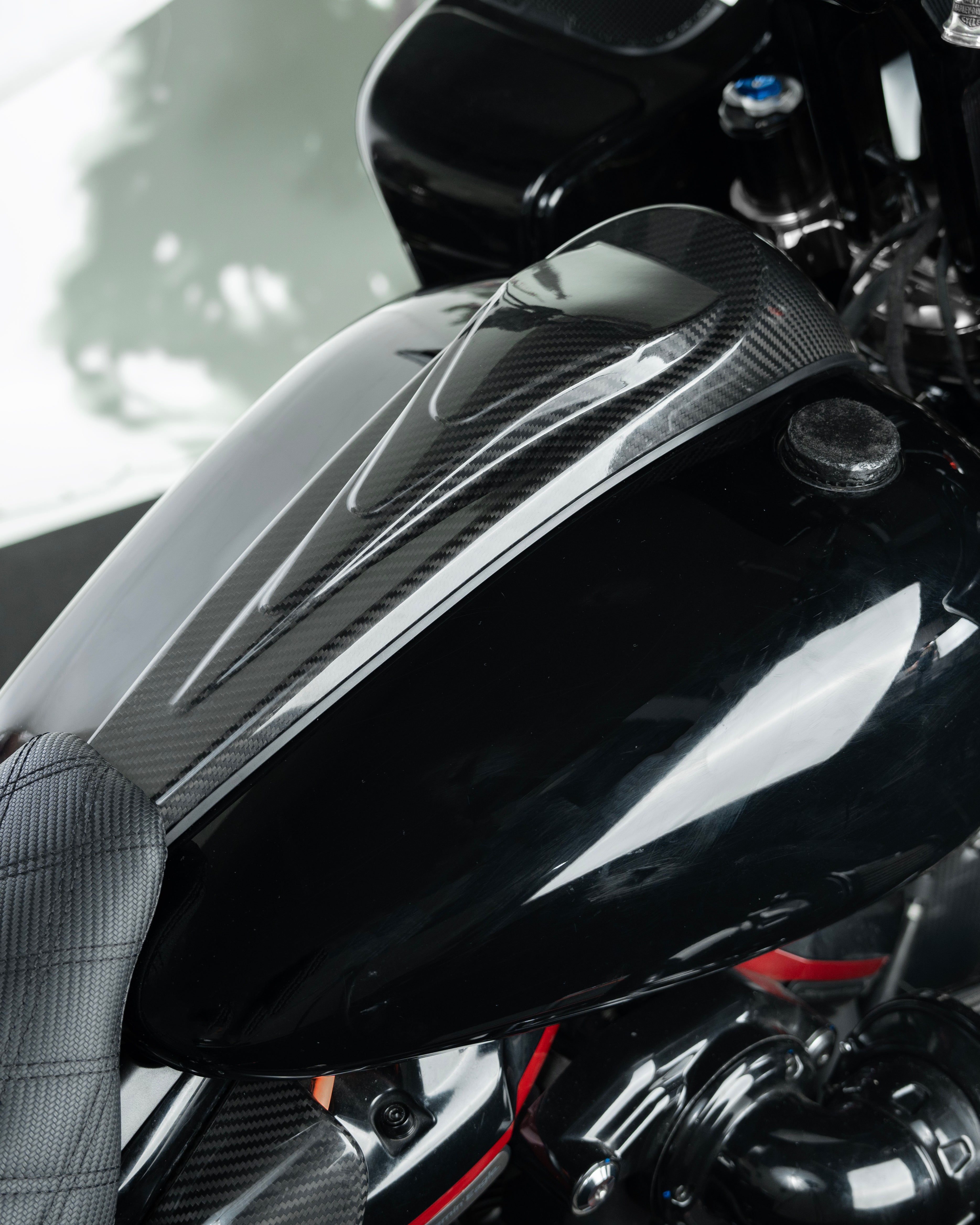 supergear performance Carbon Fiber Touring Tank Dash No hole Parts of motorcycles