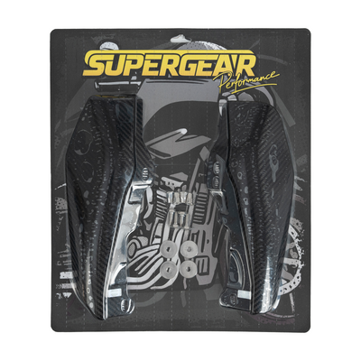 Carbon fiber mid-frame air deflector for Harley-Davidson Touring, glossy finish, close-up detail