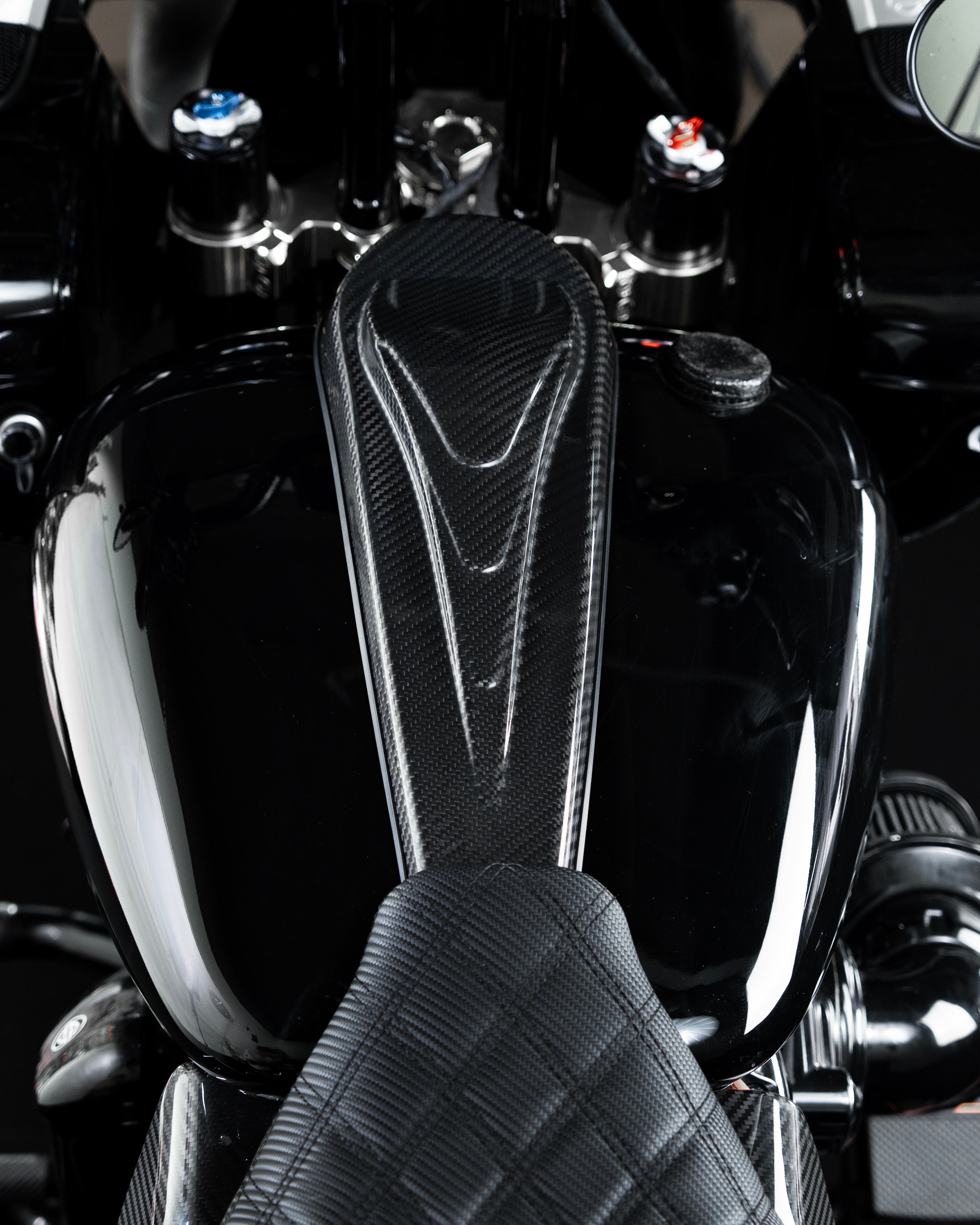 supergear performance Carbon Fiber Touring Tank Dash No hole Parts of motorcycles